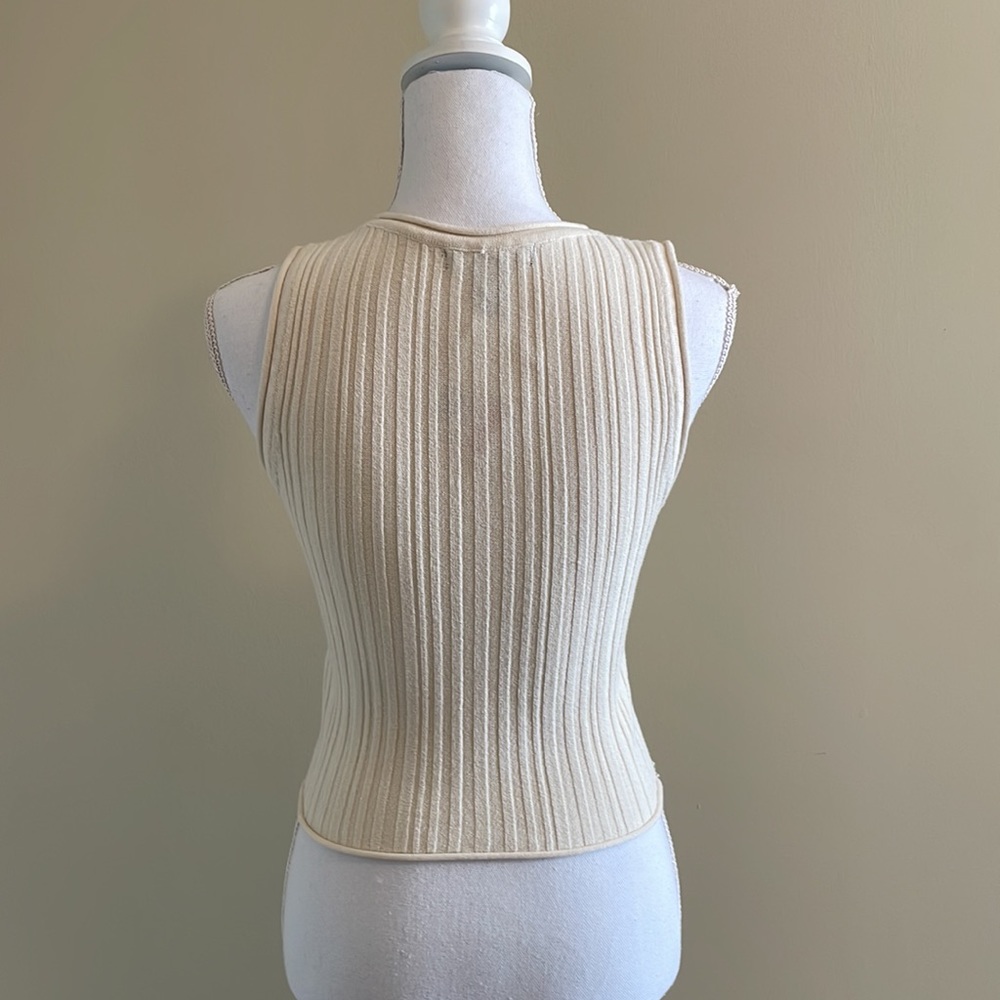 Forever 21 Sleeveless Top size Small, NWT - Picture 3 of 3